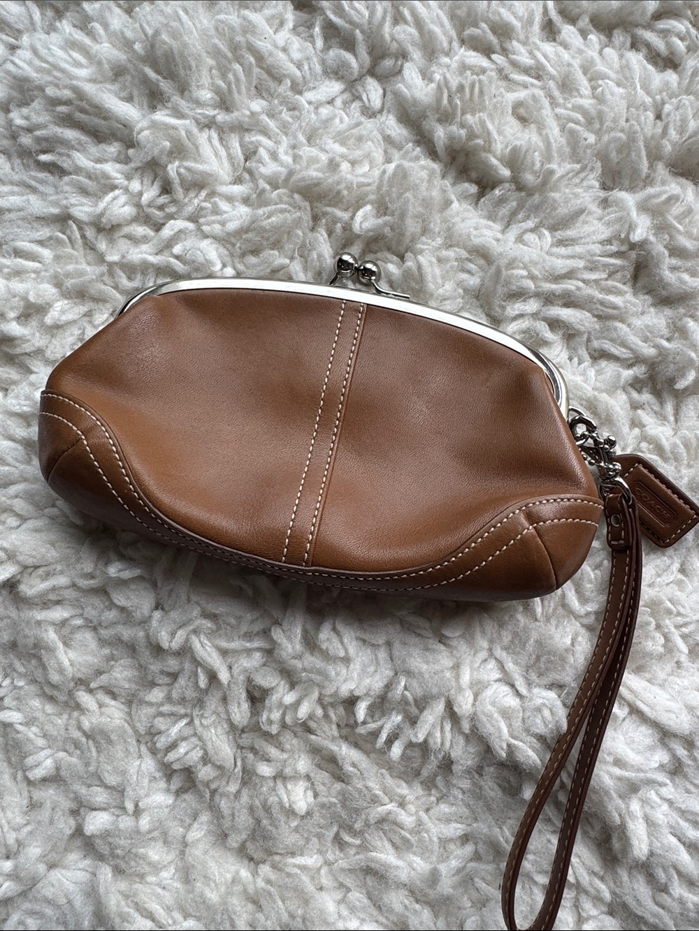 Coach SoHo Kisslock Wristlet